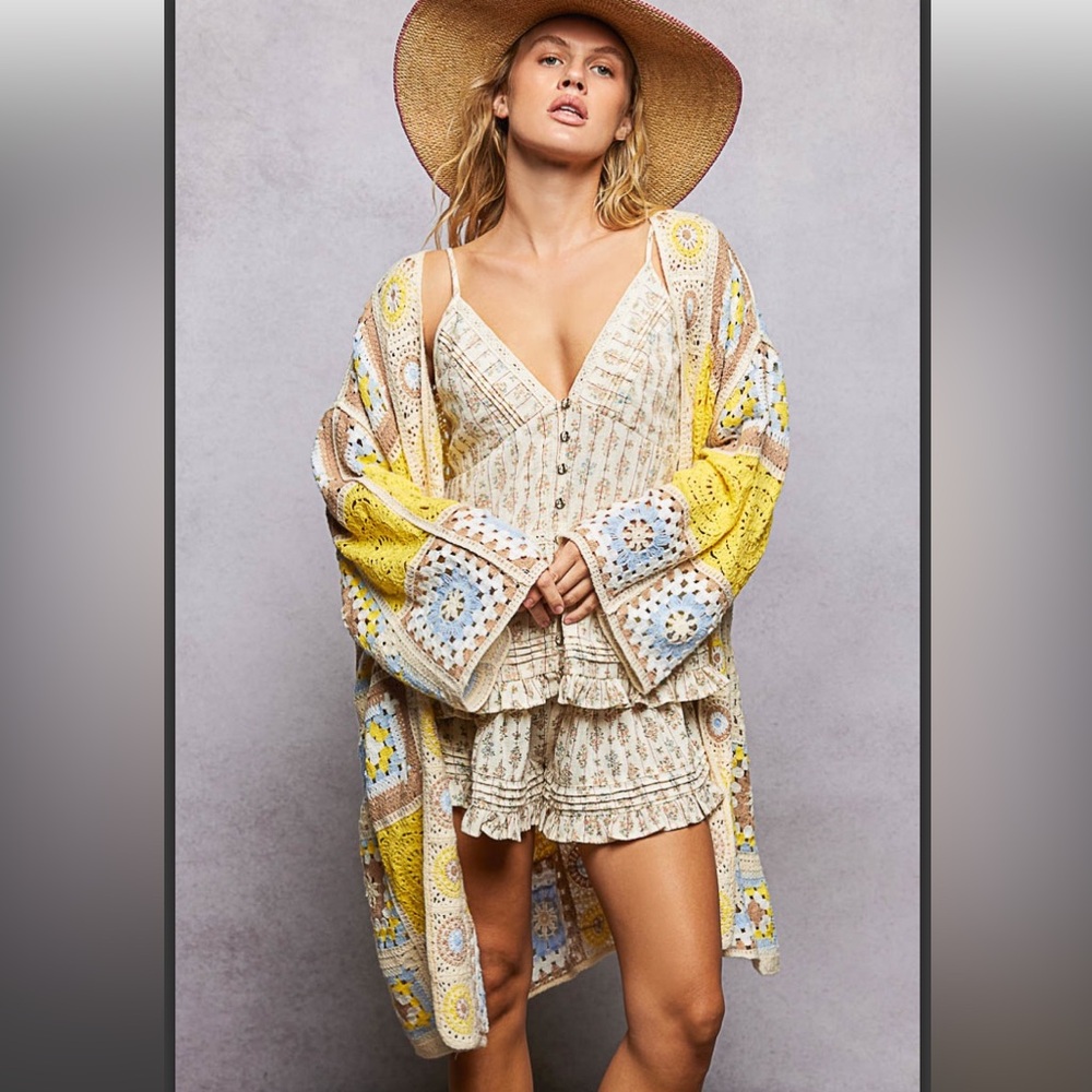 391 ❤️POL crochet relaxed fit one size cardigan sweater - Picture 3 of 5